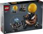 Preview: LEGO® Technic Sonne Erde Mond Modell 526 Teile 42179