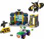 Preview: LEGO® DC Universe Super Heroes™ Bathöhle mit Batman™, Batgirl™ und Joker™ 184 Teile 76272