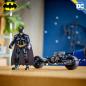 Preview: LEGO® DC Universe Super Heroes™ Batman™ Baufigur mit dem Batpod 713 Teile 76273