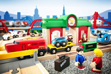 Brio World Eisenbahn Gebäude Sprechender Bahnhof 3 Teile 33578