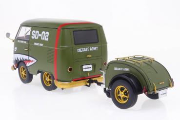 Solido Modellauto Maßstab 1:18 VW Volkswagen Kool Kombi Army Fighter 2023 S1810901