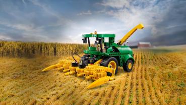 LEGO® Technic John Deere 9700 Forage Harvester 559 Teile 42168