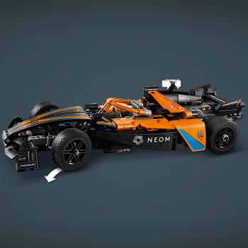 LEGO® Technic NEOM McLaren Formula E Race Car 452 Teile 42169