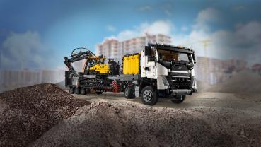 LEGO® Technic Volvo FMX LKW mit EC230 Electric Raupenbagger 2274 Teile 42175