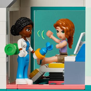 LEGO® Friends Heartlake City Krankenhaus 1045 Teile 42621