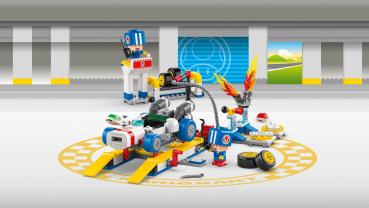 LEGO® Super Mario Kart™ - Toads Werkstatt 390 Teile 72035