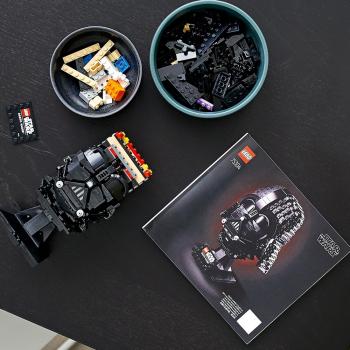 LEGO® Star Wars™ Darth-Vader™ Helm 834 Teile 75304