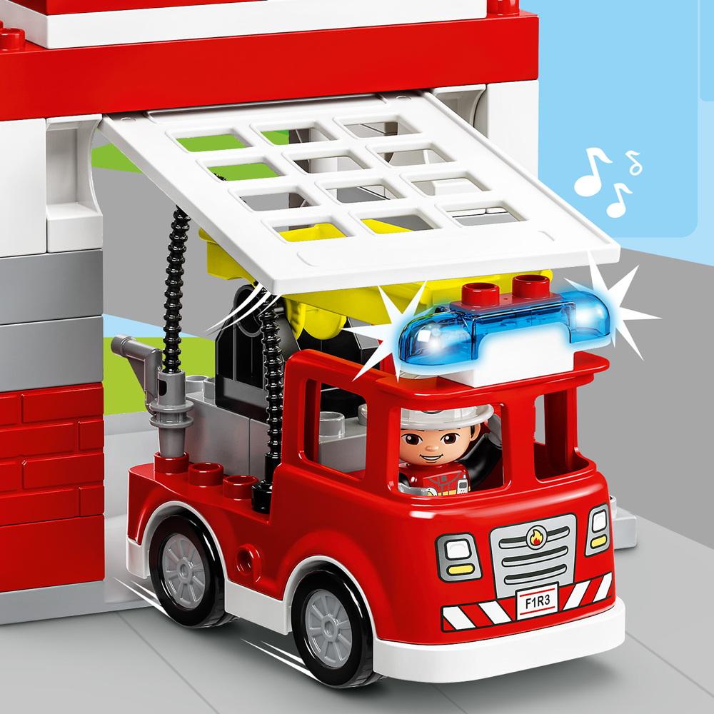 LEGO® DUPLO® Town Feuerwehrwache mit Hubschrauber 117 Teile 10970