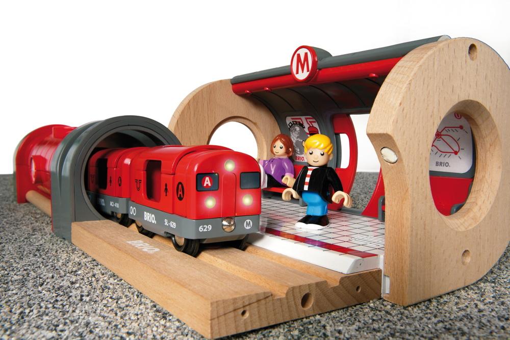 Brio World Eisenbahn Set Metro Bahn Set 20 Teile 33513