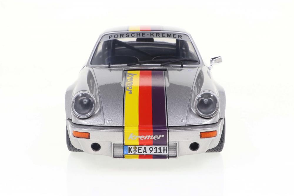 Solido Modellauto Maßstab 1:18 Porsche 911 RSR Kremer 1973 silber S1801120