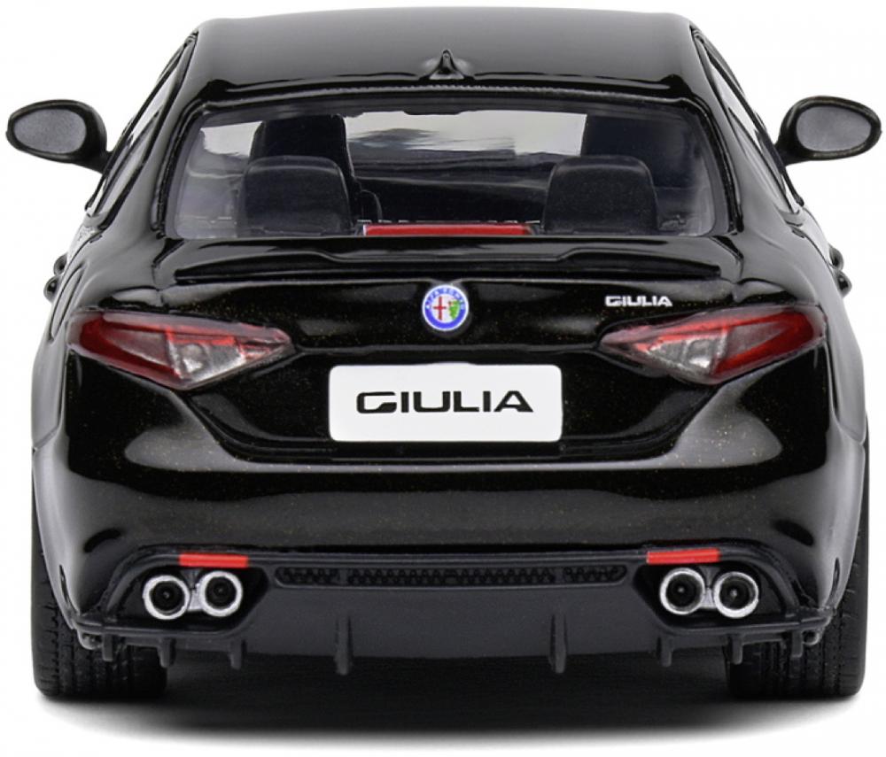 Solido Modellauto Maßstab 1:43 Alfa Romeo Giulia Quad schwarz 2019 S4313107