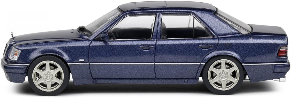 Solido Modellauto Maßstab 1:43 Mercedes Benz W124 E60 AMG 1994 blau S4313203