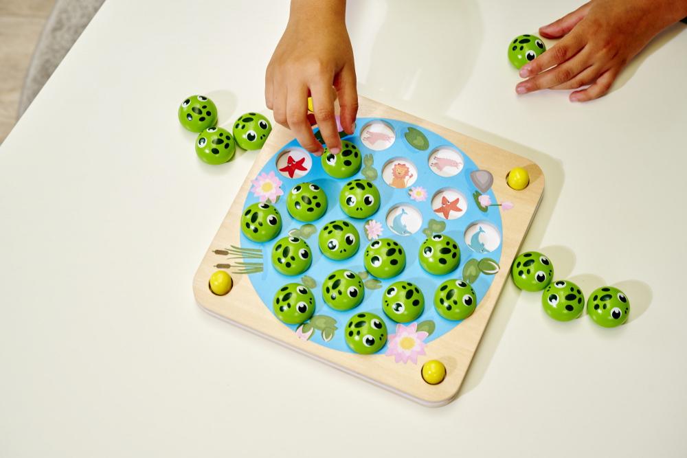 Noris Kinderspiel Legekartenspiel Mein Frosch Memospiel 606012168