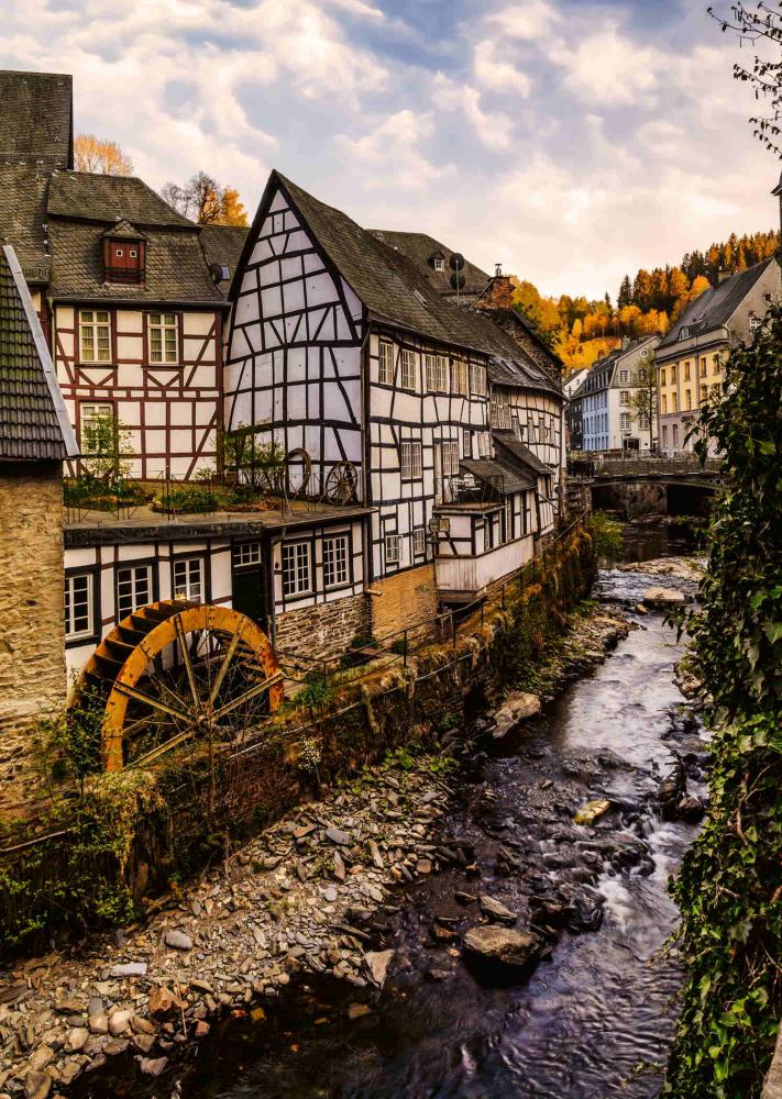 1000 Teile Ravensburger Puzzle Monschau in der Eifel 12000792