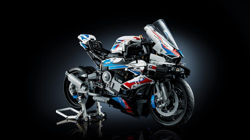 LEGO® Technic BMW M 1000 RR 1920 Teile 42130