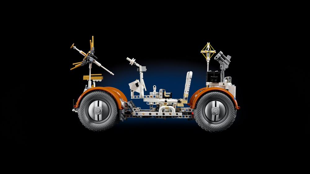 LEGO® Technic NASA Apollo Lunar Roving Vehicle (LRV) 1913 Teile 42182