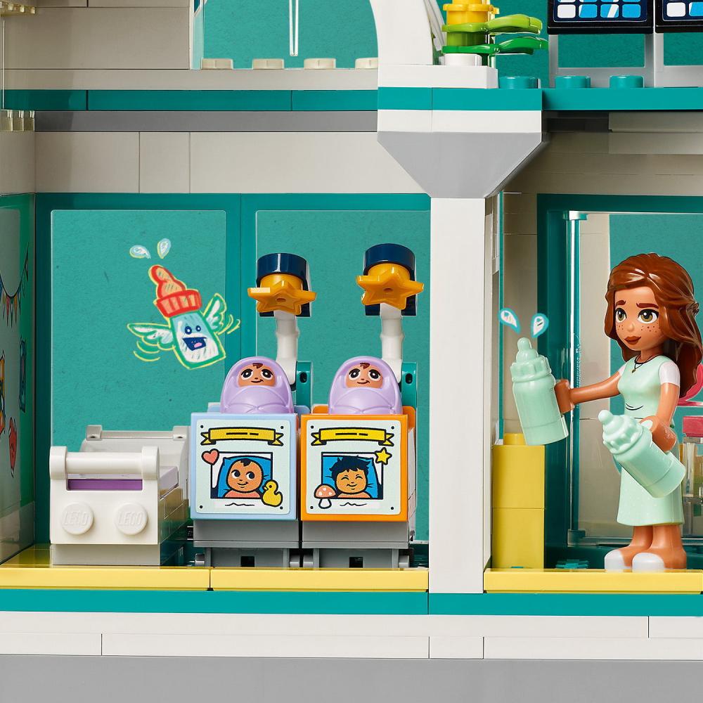 LEGO® Friends Heartlake City Krankenhaus 1045 Teile 42621