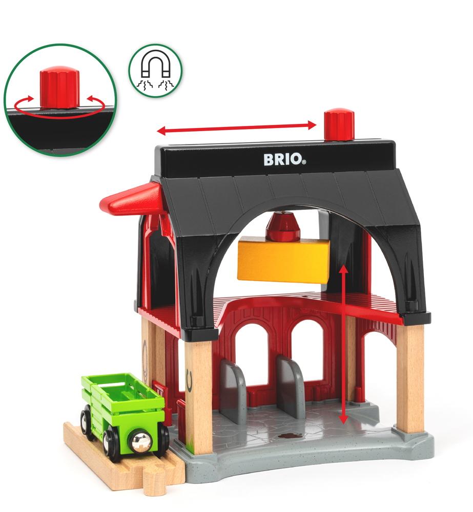 Brio World Eisenbahn Fahrzeug Tierscheune mit Heuwaggon 6 Teile 36012