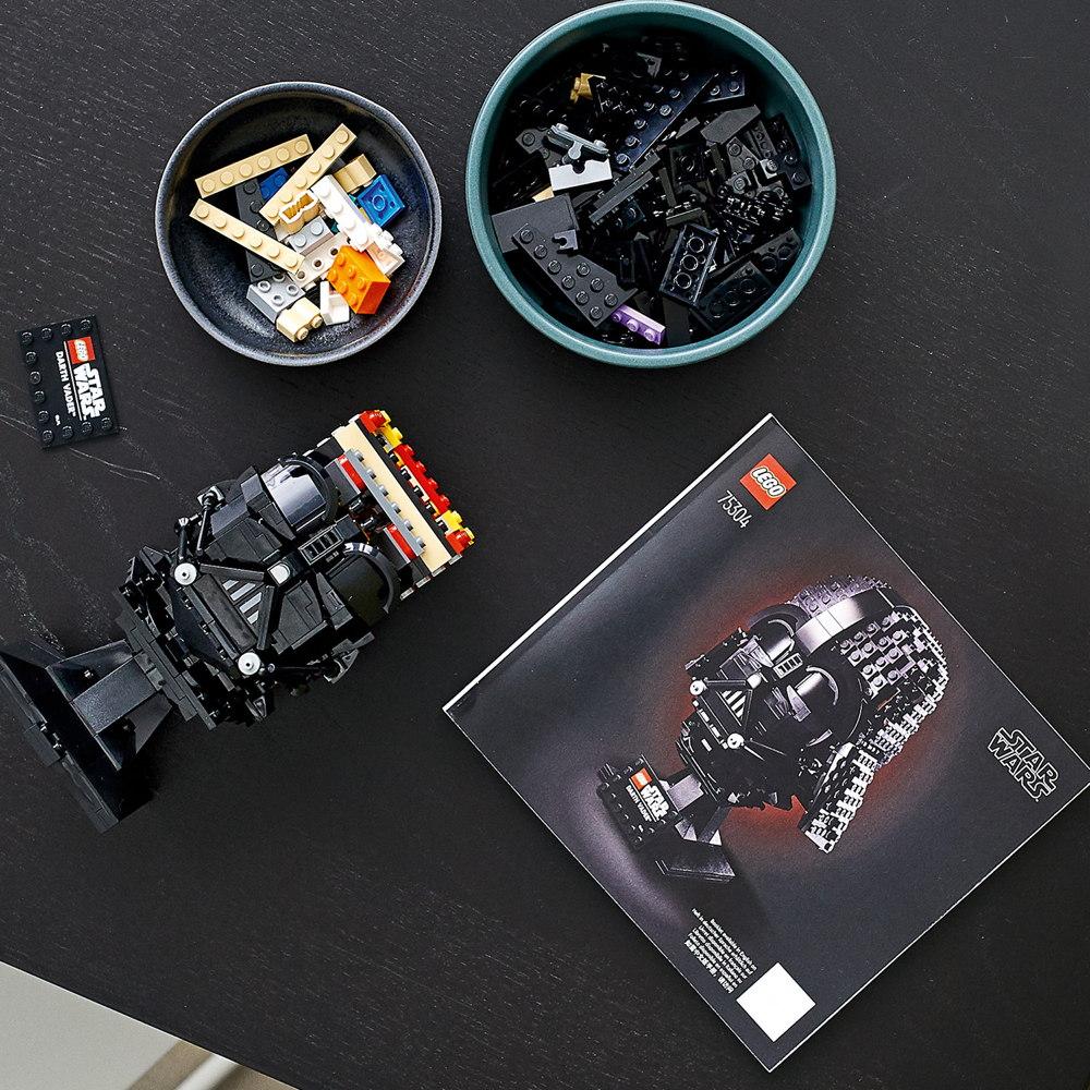 LEGO® Star Wars™ Darth-Vader™ Helm 834 Teile 75304